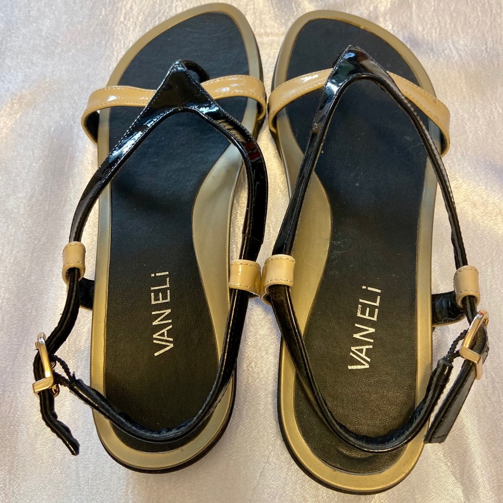 VANELI Black & Tan Sandals